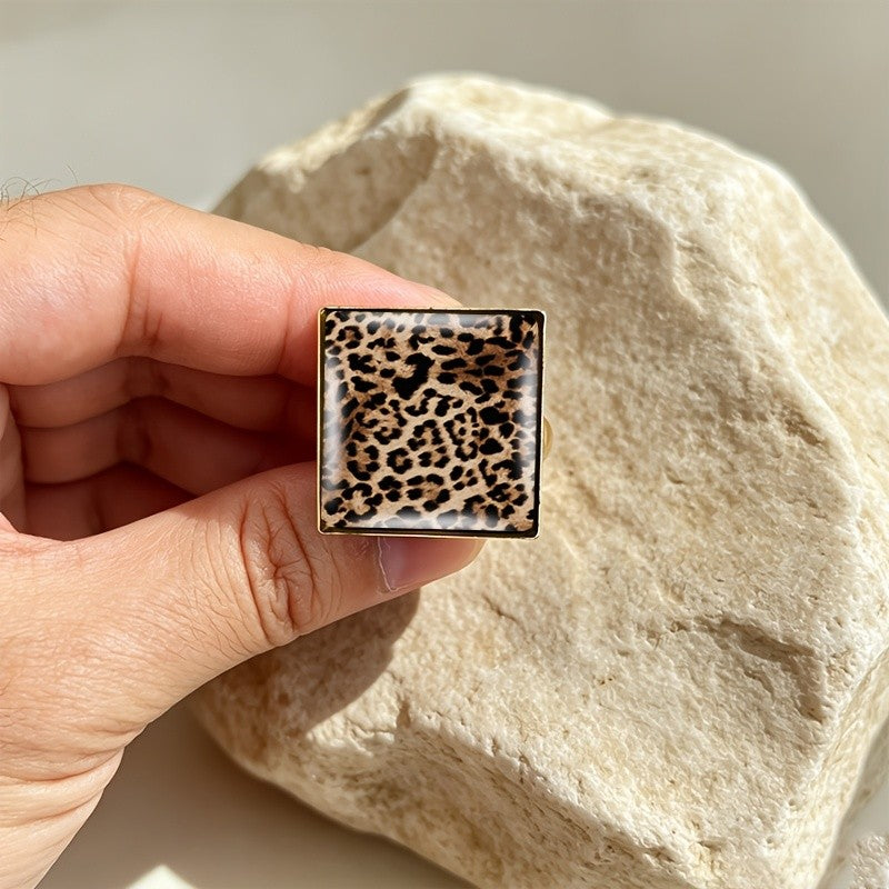 Leopard Glass Dome Square Ring