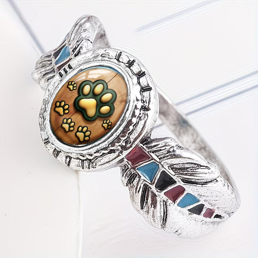 Wood Grain Paw Print Oval Ring