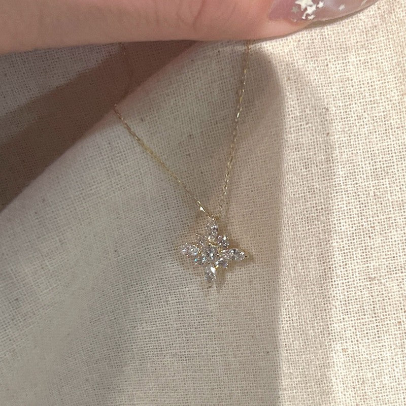 Marquise Zircon Flower Necklace
