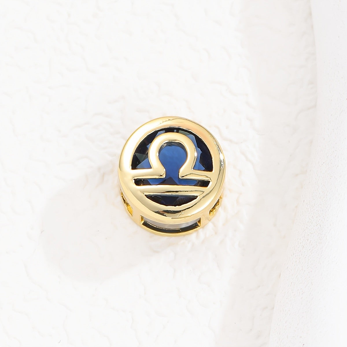 Zodiac Sign Coin Pendant Necklace