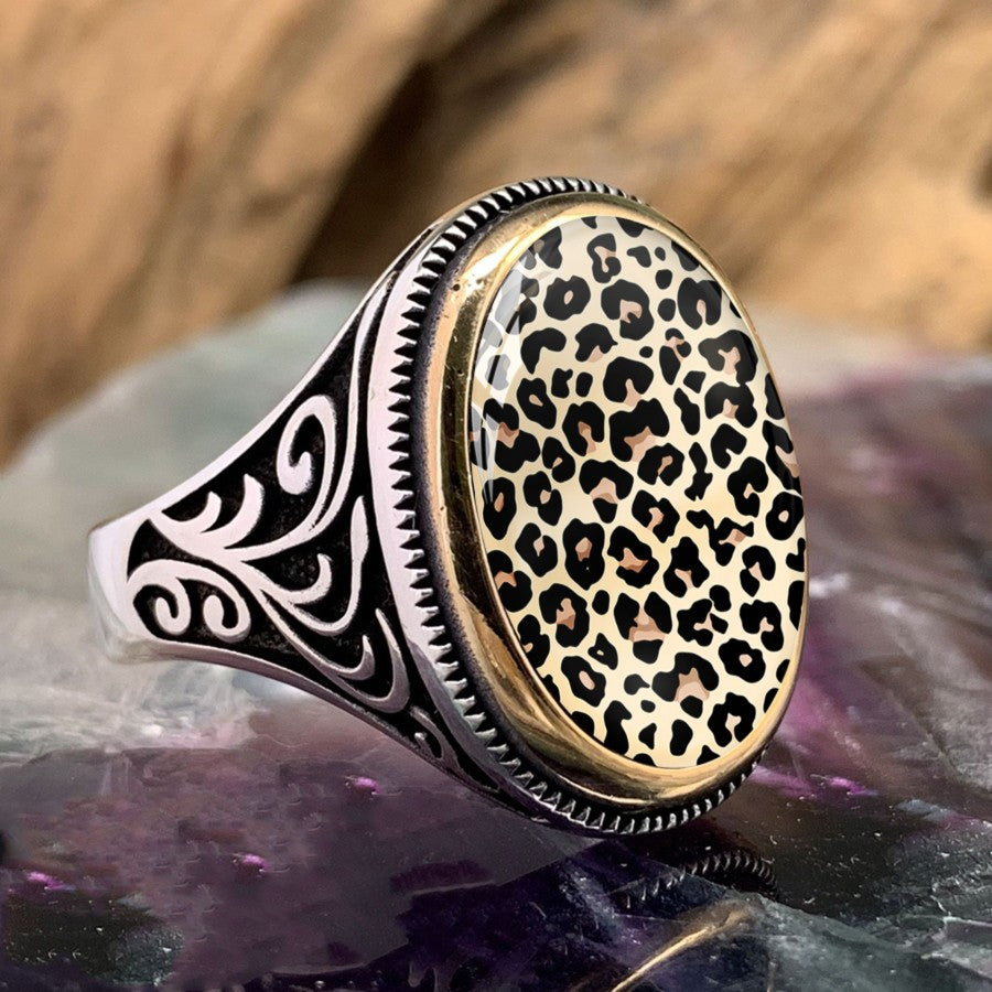 Leopard Print Scrollwork Oval Ring