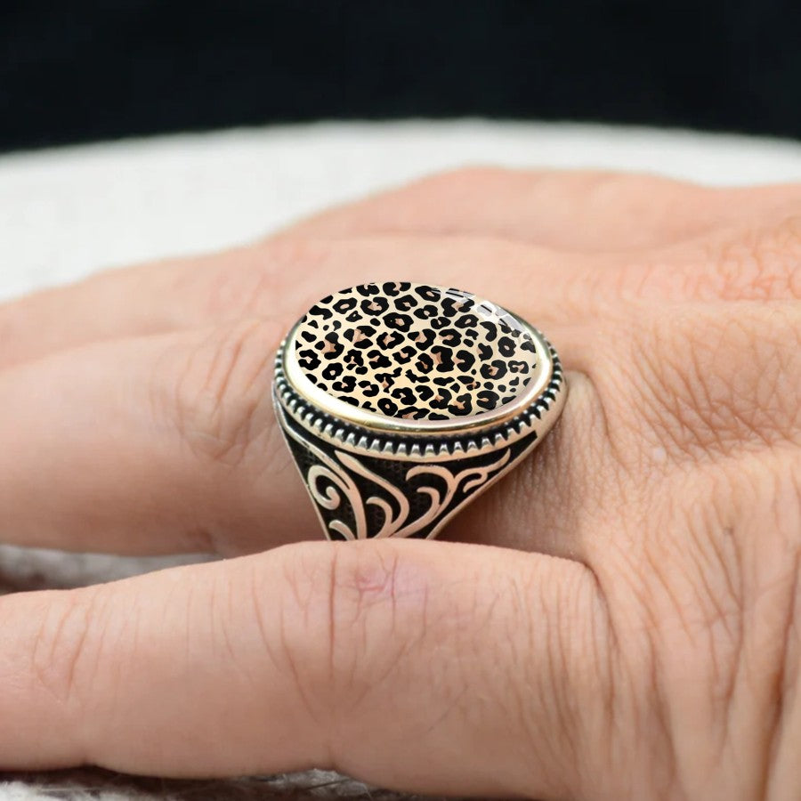 Leopard Print Scrollwork Oval Ring