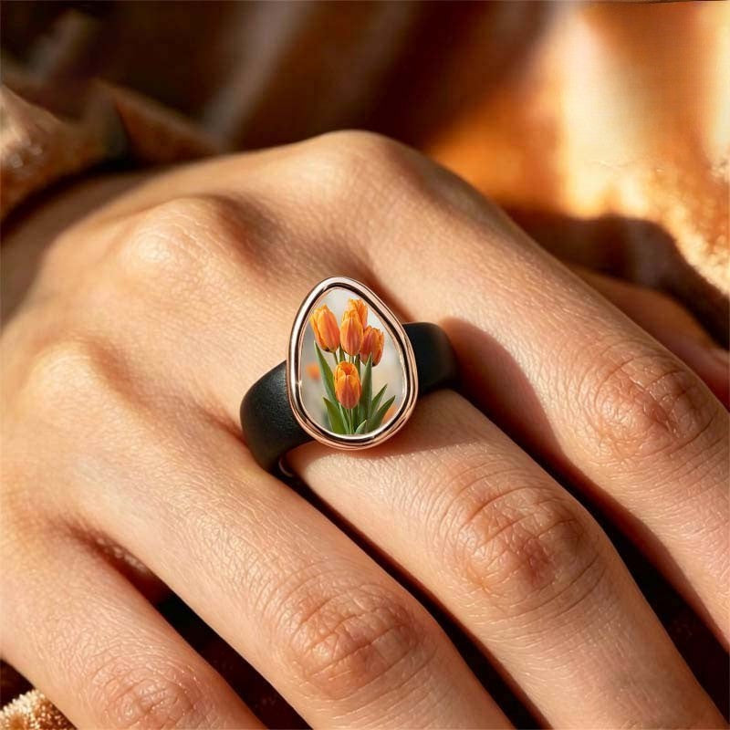 Tulip Glass Ring