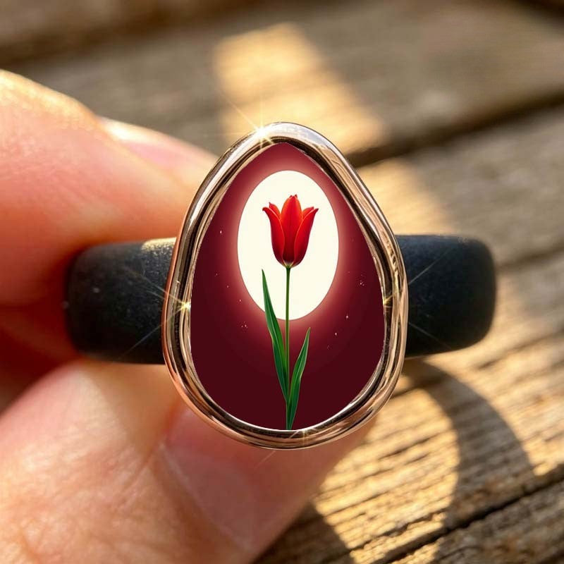 Red Tulip Teardrop Glass Ring