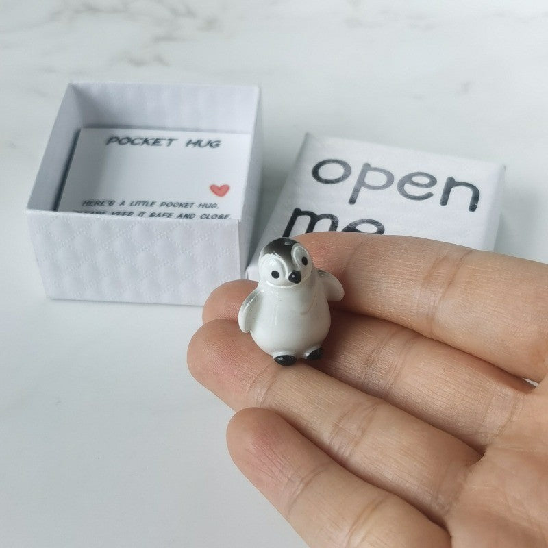Pocket Hug Penguin Box