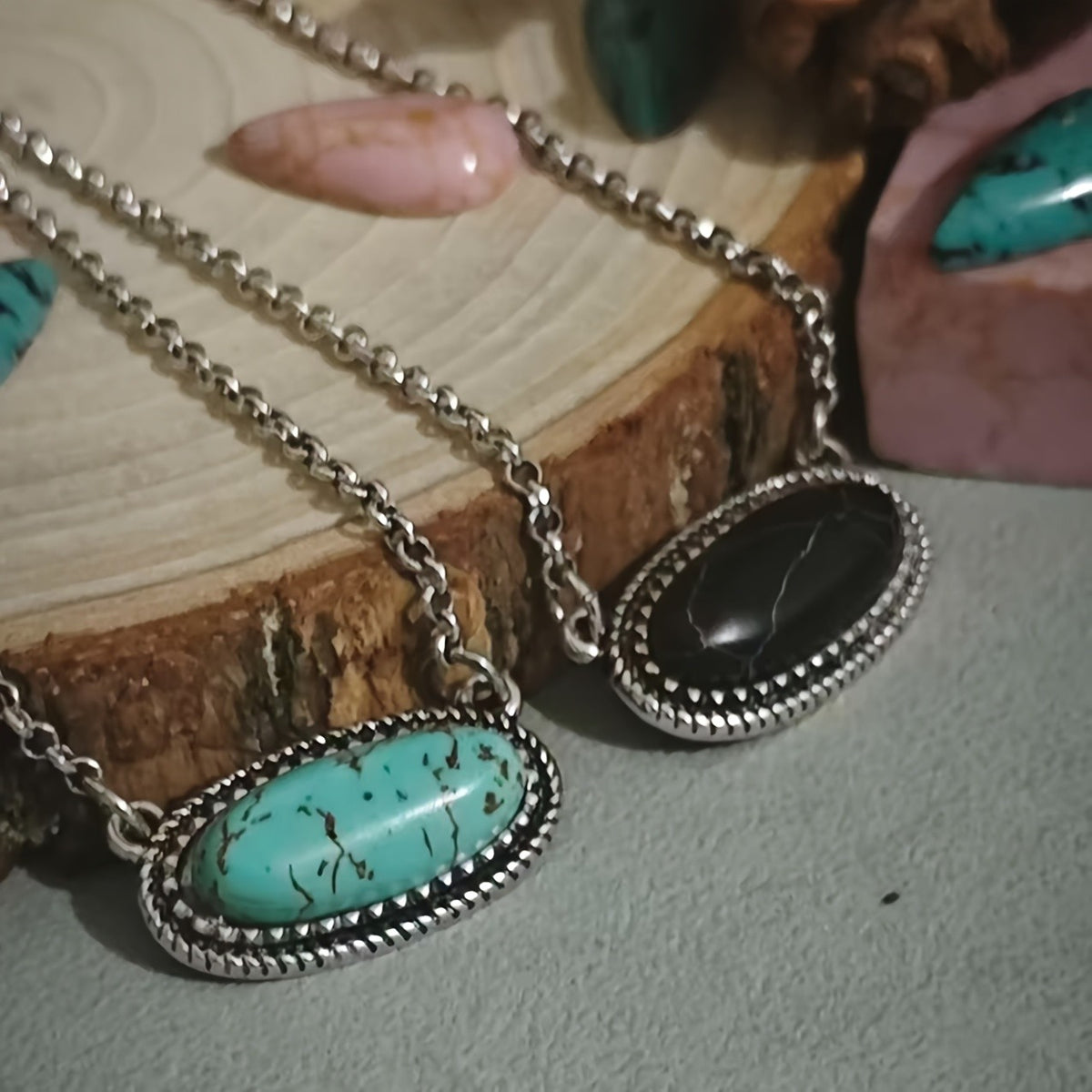 Turquoise Rope Edge Necklace