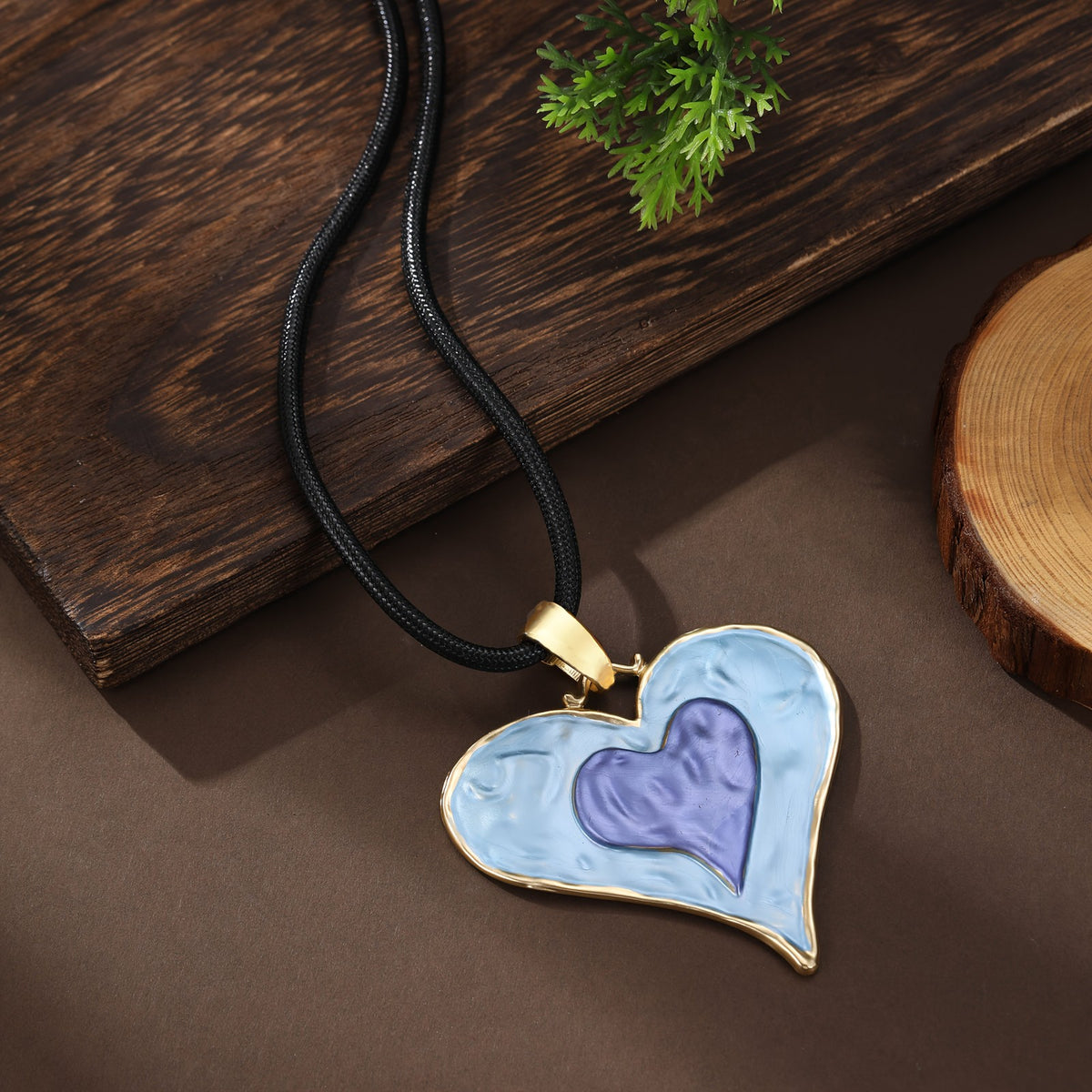 Marbled Double Heart Pendant Necklace