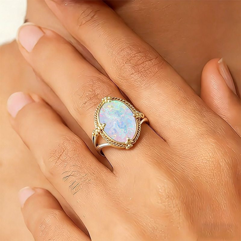 Swirl Glass Oval Ring