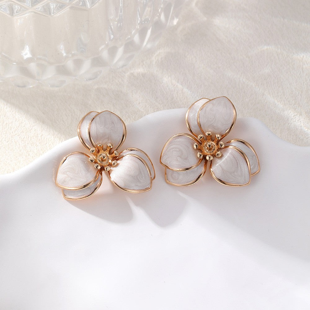White Floral Stud Earrings