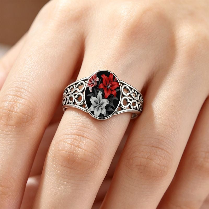 Lily Floral Oval Ring