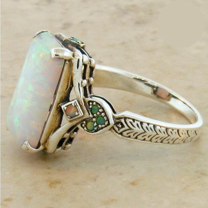 Iridescent Stone Vintage Ring
