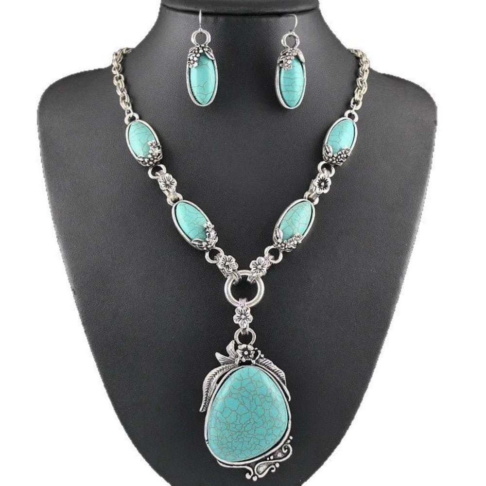 Turquoise Leaf Pendant Necklace & Earring Set