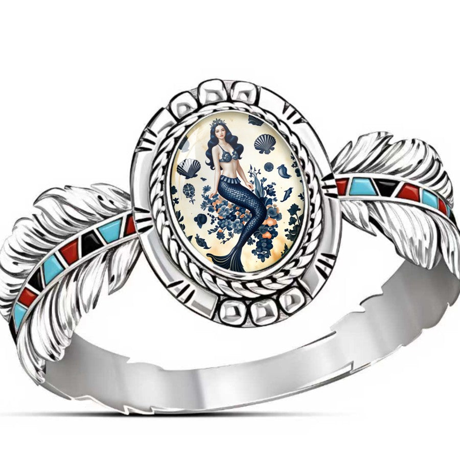 Mermaid Oval Statement Ring