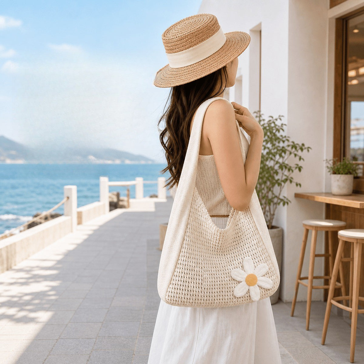 Crochet Daisy Shoulder Bag