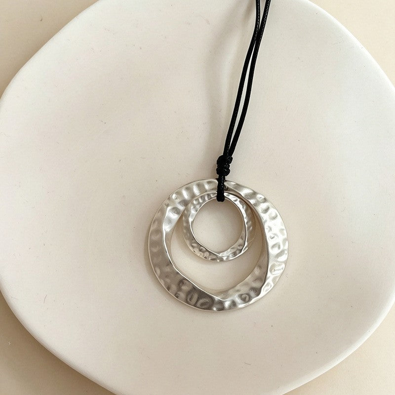 Twisted Circle Leather Cord Necklace