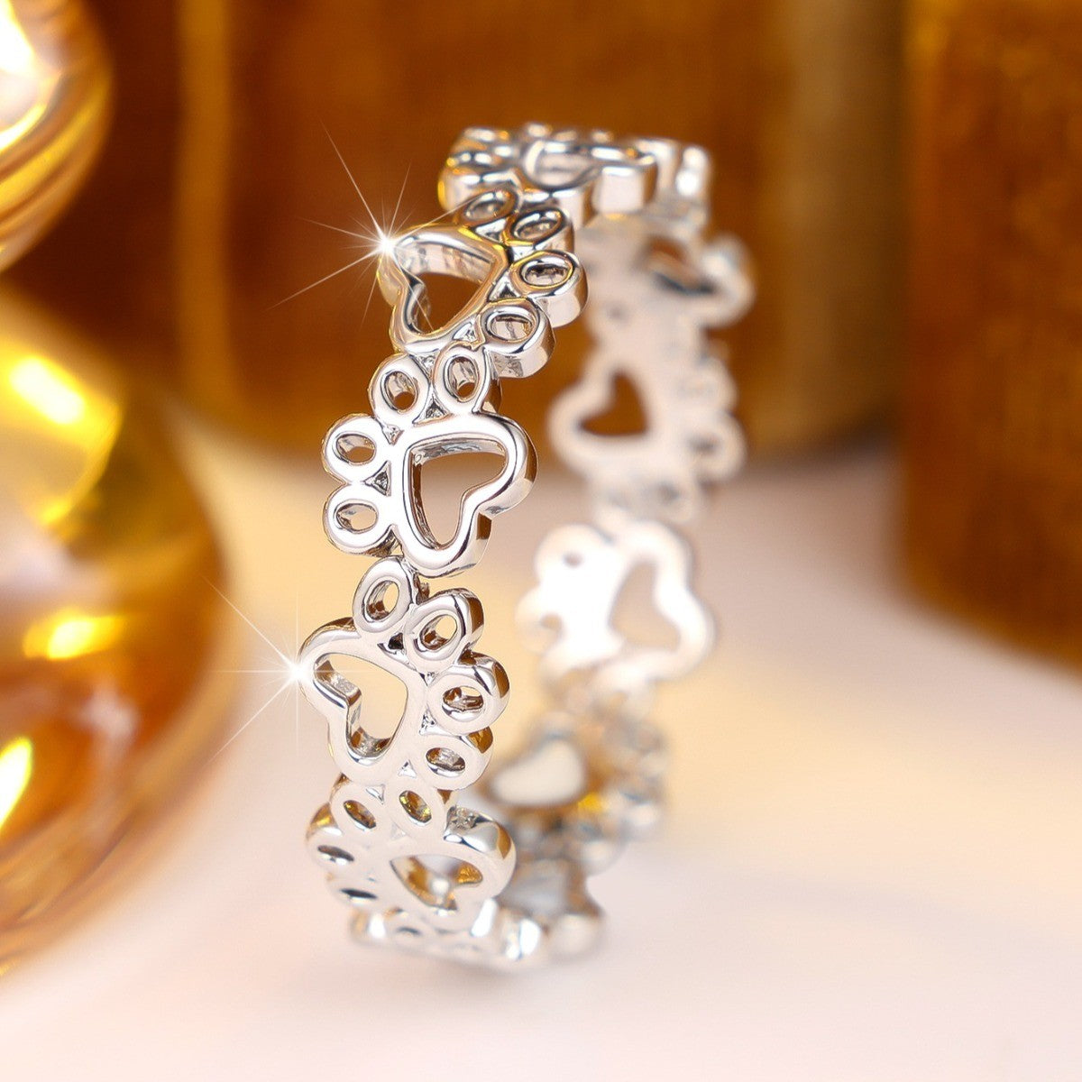 Hollow Paw Heart Link Ring
