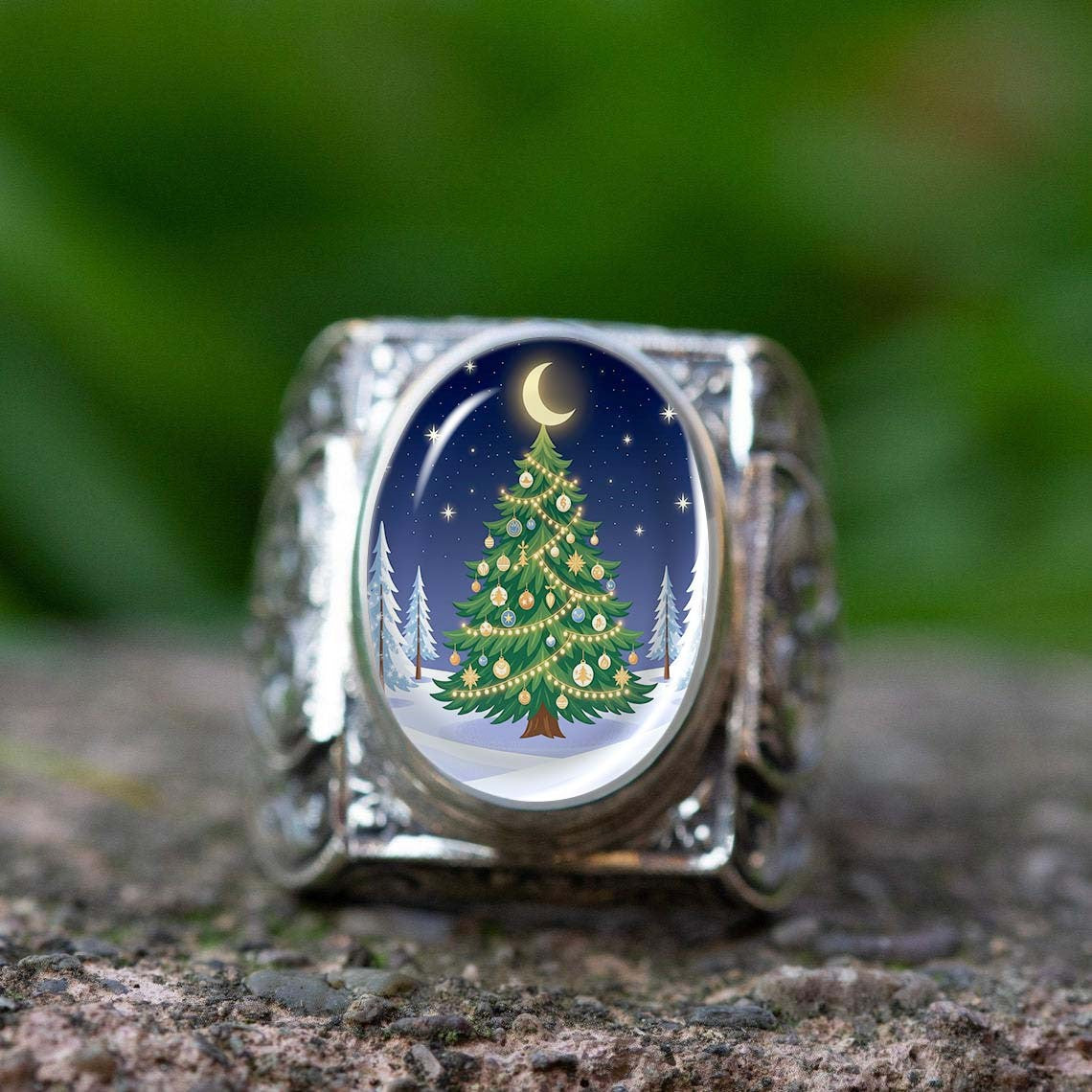 Christmas Tree Cabochon Ring