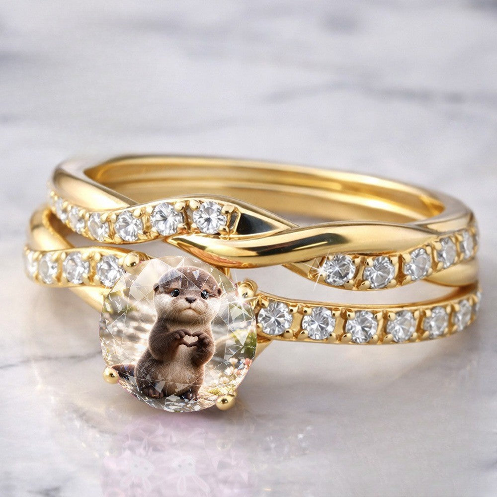 Twisted Crystal Otter Ring