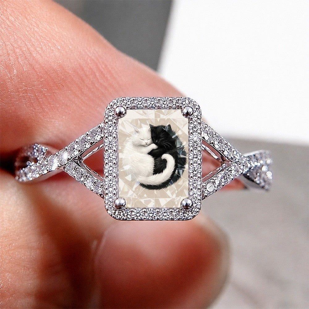 Black and White Cat Square Ring