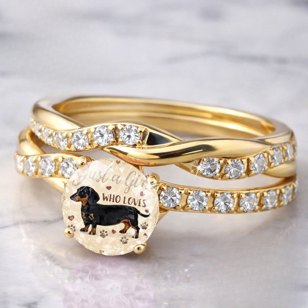 Dachshund Twisted Ring