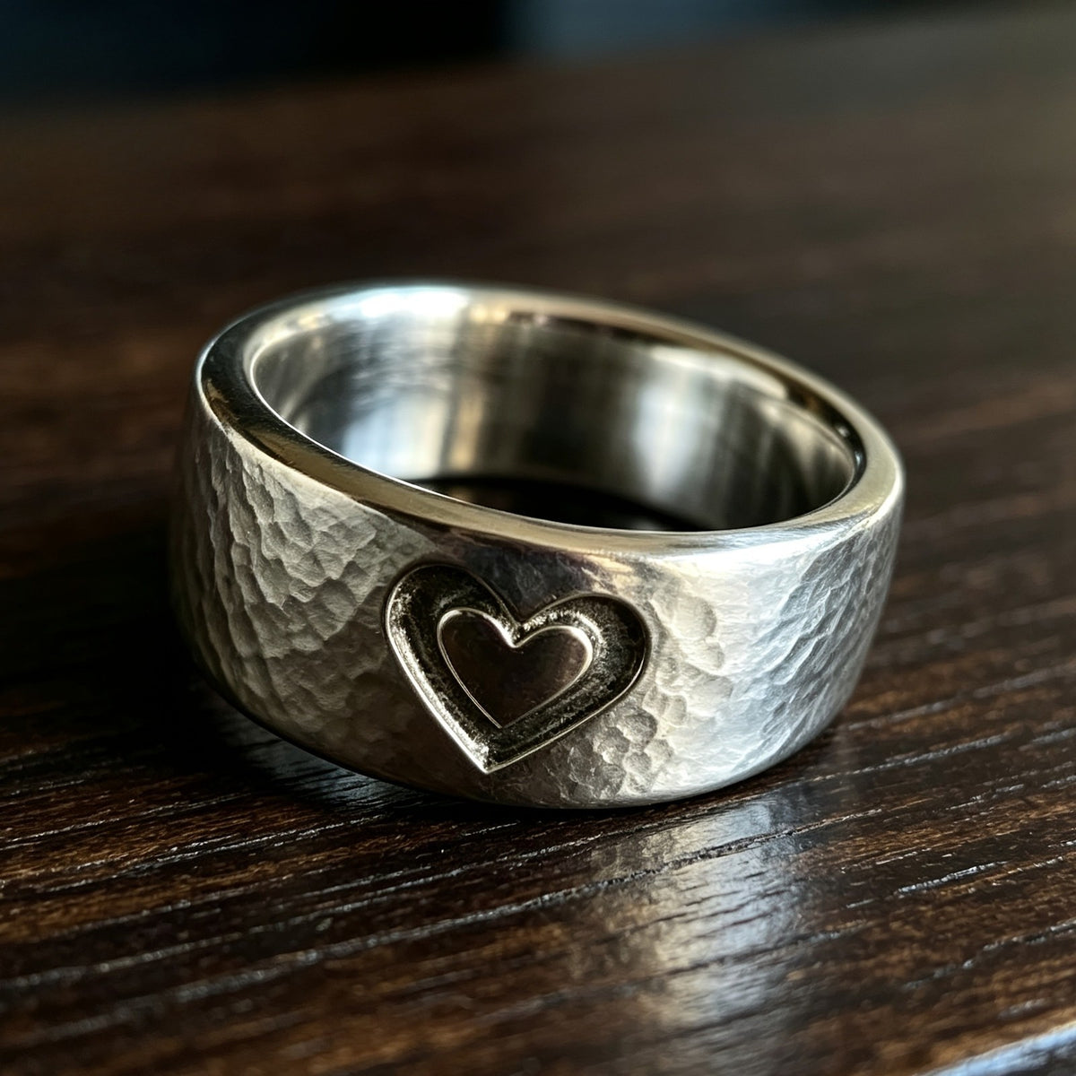 Hammered Heart Band Ring