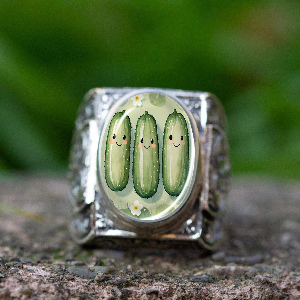 Cucumber Vintage Ring