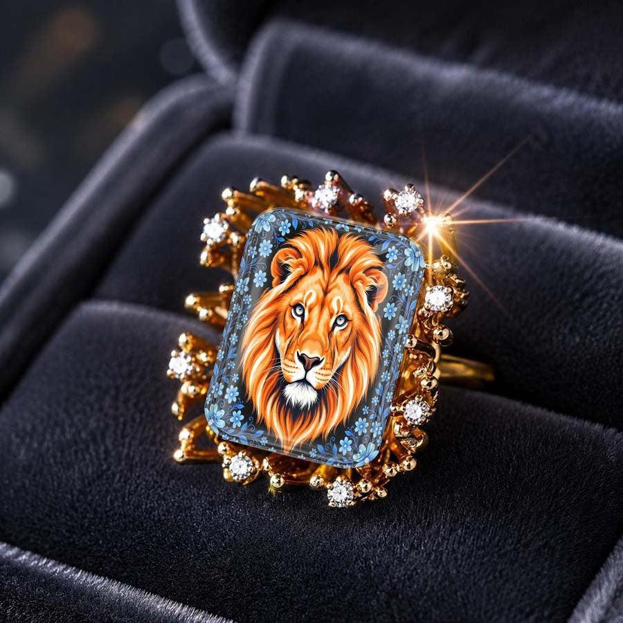 Lion Portrait Square Ring