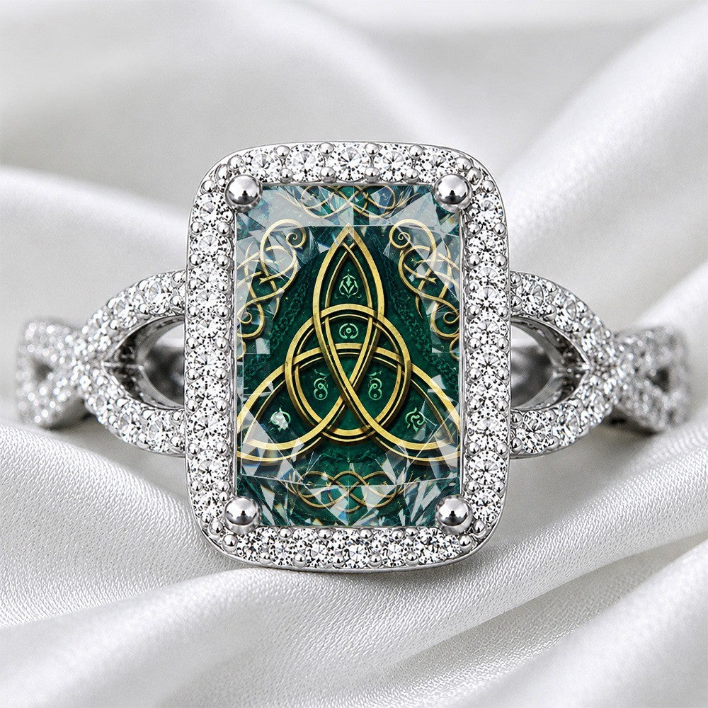 Green Trinity Knot Square Ring