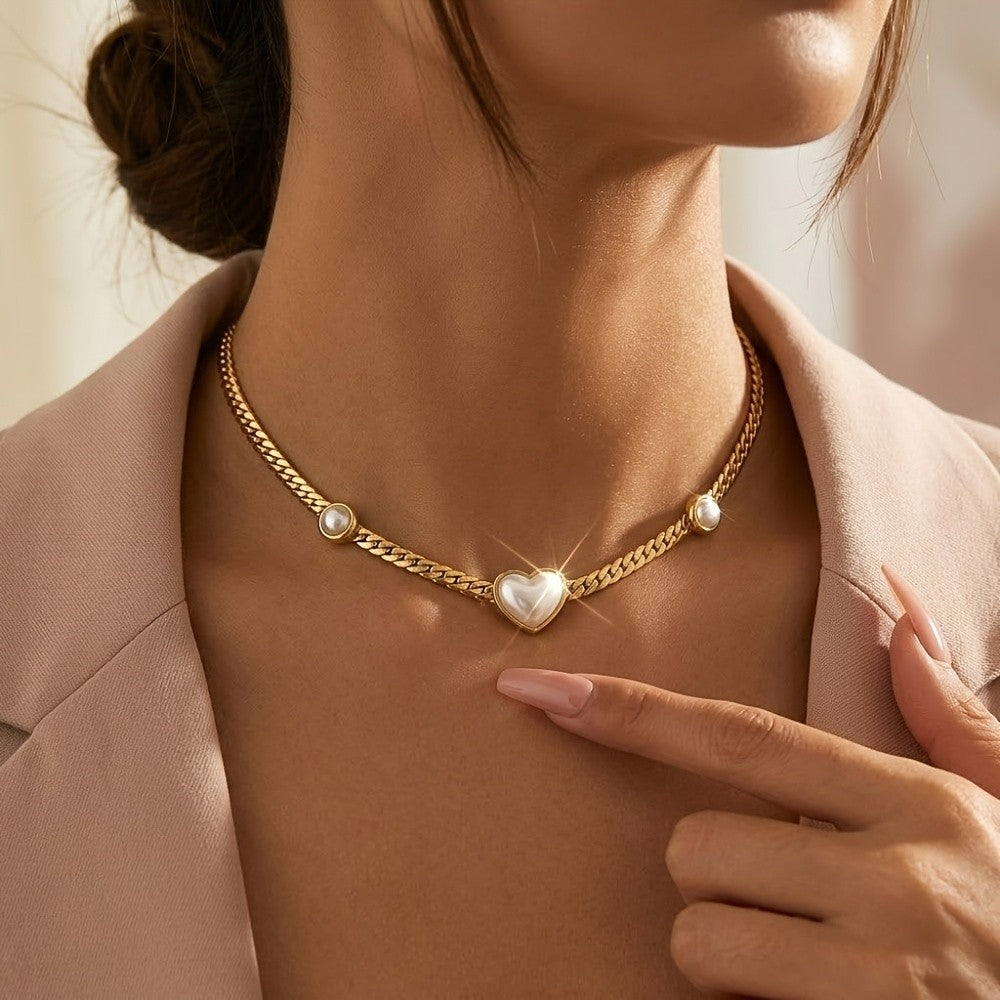 Mother-Of-Pearl Heart Curb Chain Necklace