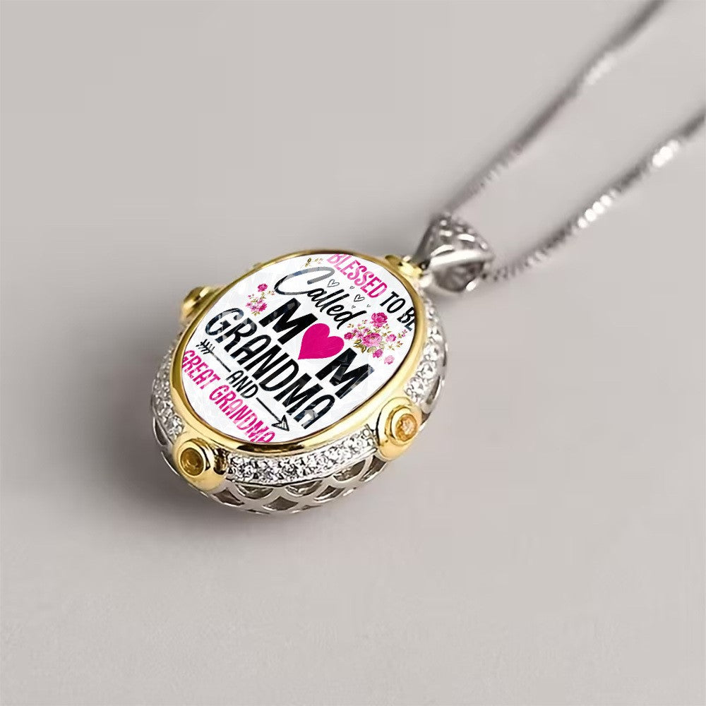Mom Grandma Great Grandma Oval Pendant Necklace