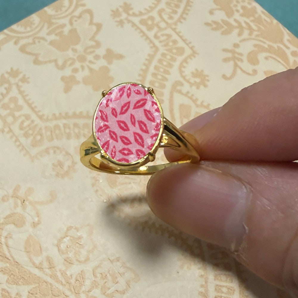 Pink Lip Print Oval Ring