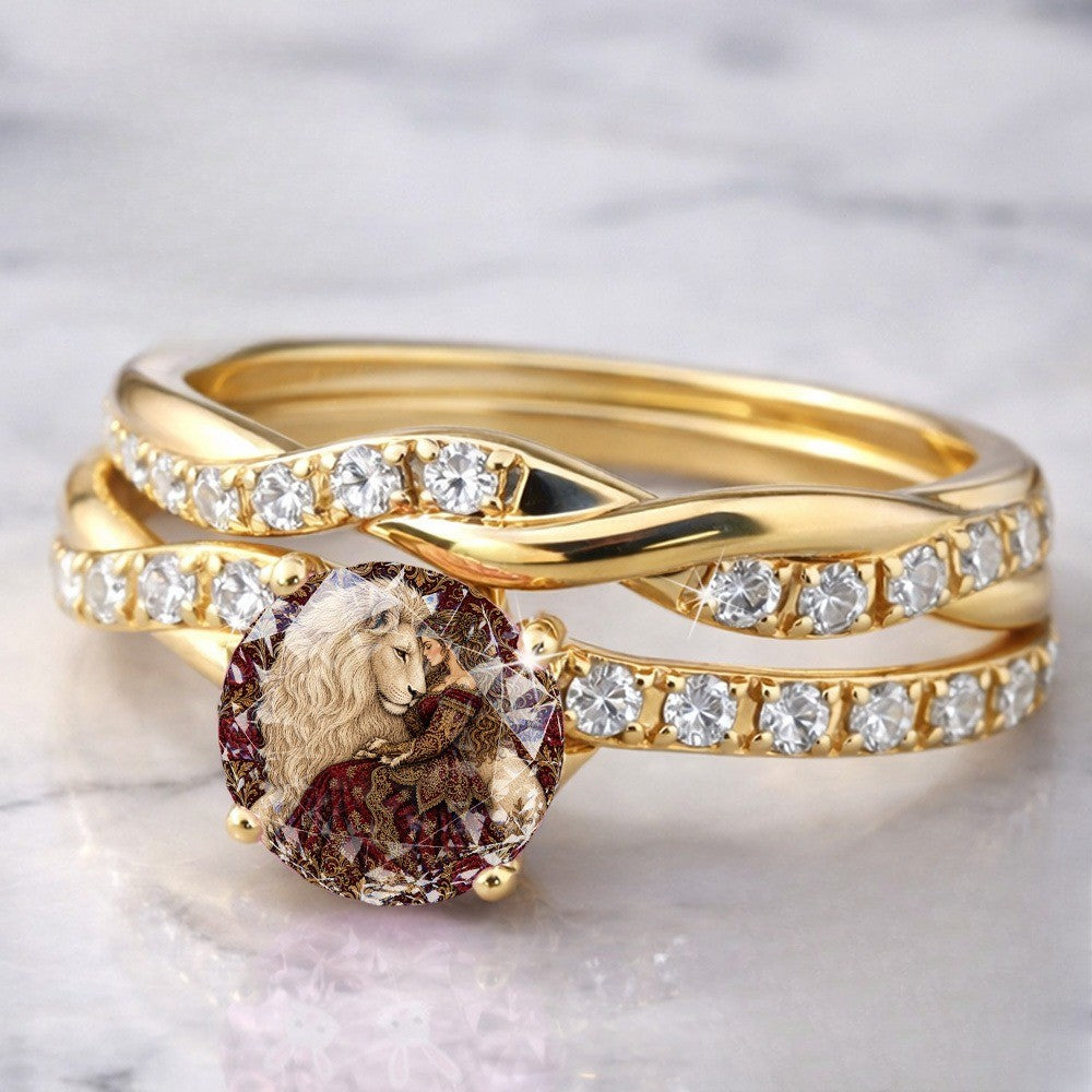 Twisted Lion & Crystal Ring