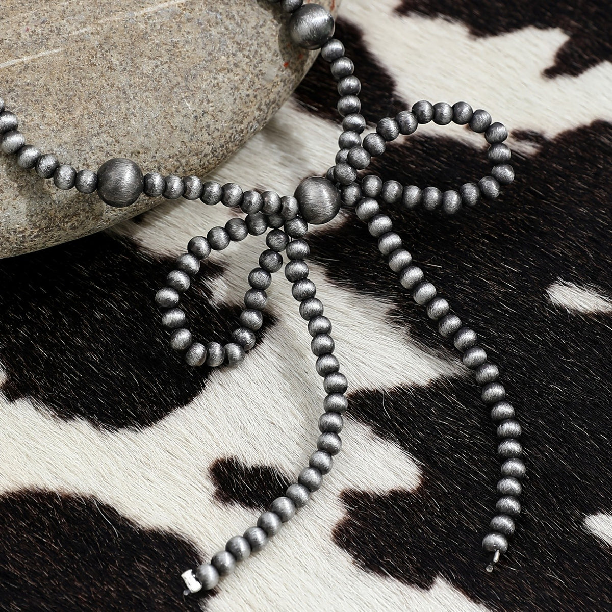 Beaded Bow Necklace