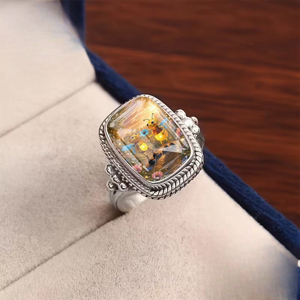 Garden Bee Square Ring