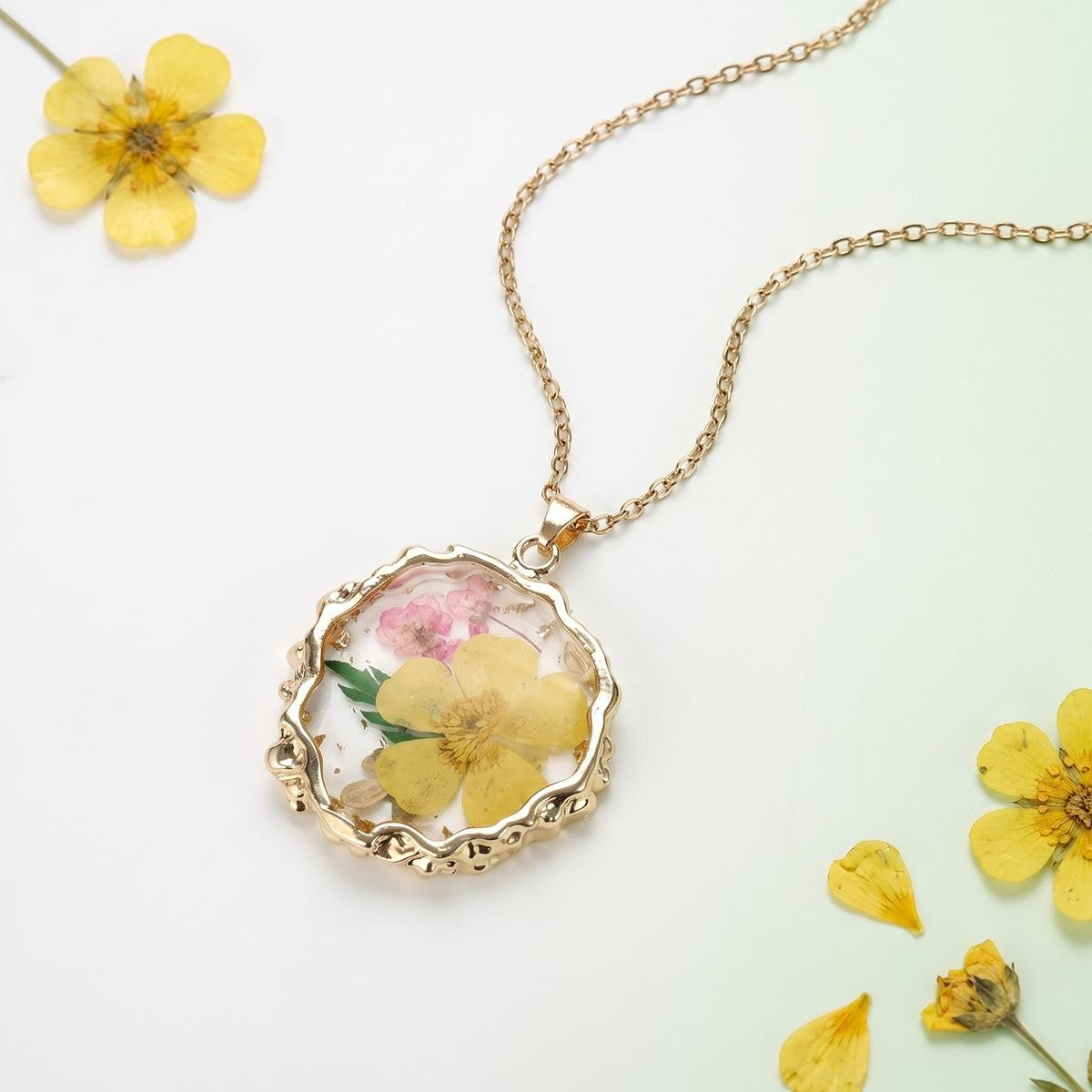Pressed Flower Resin Necklace