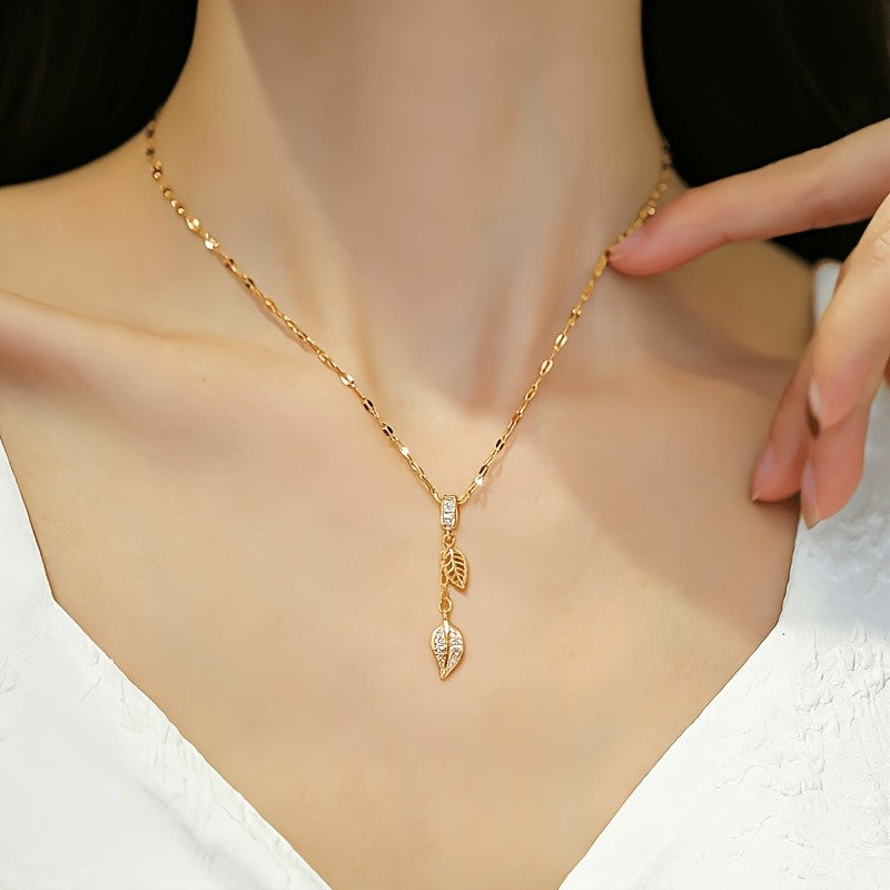 Double Leaf Pendant Necklace