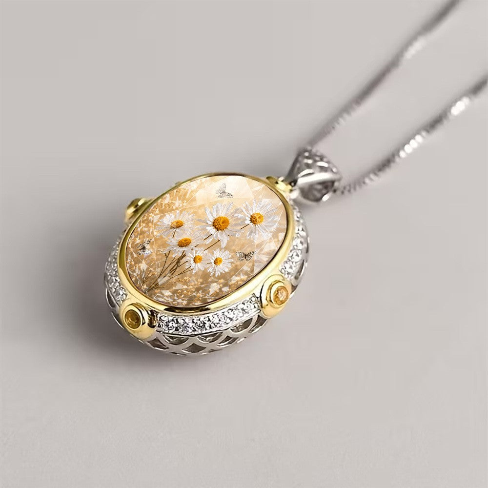 Daisy Floral Pendant Necklace