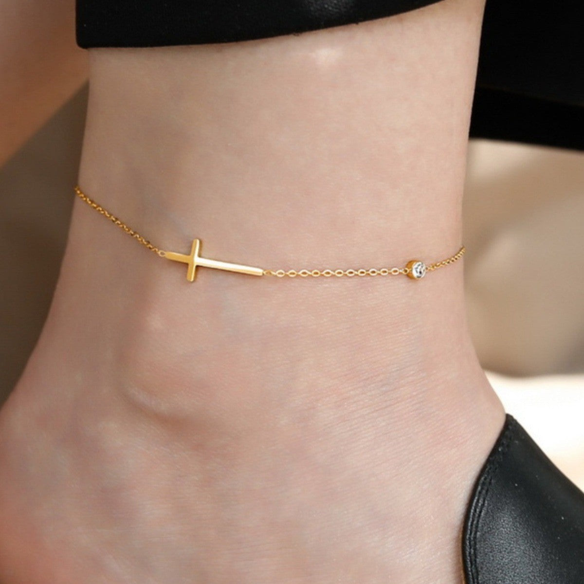 Horizontal Cross Anklet