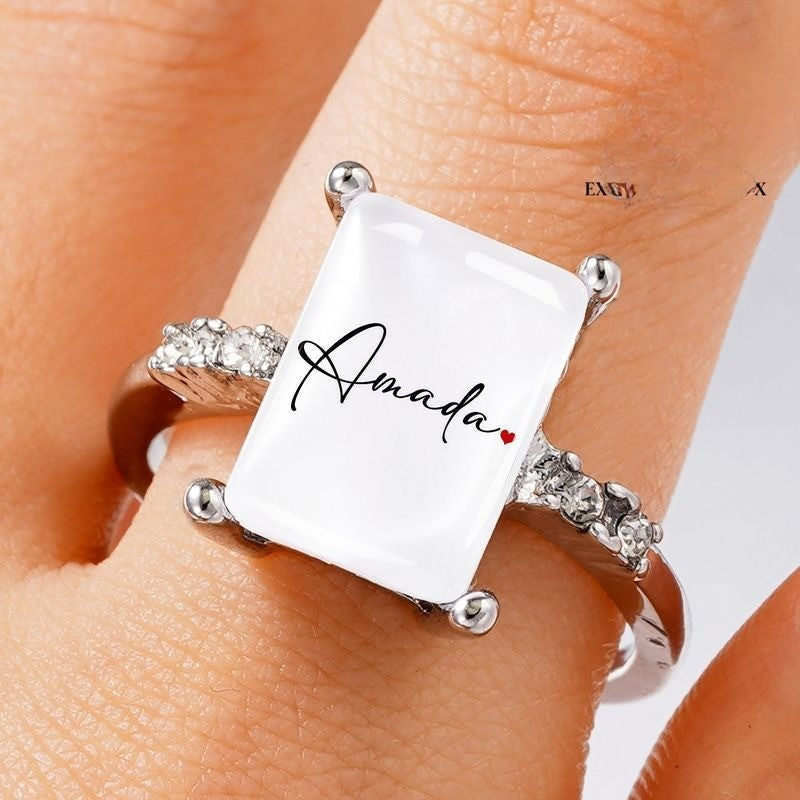Amada Script Square Ring