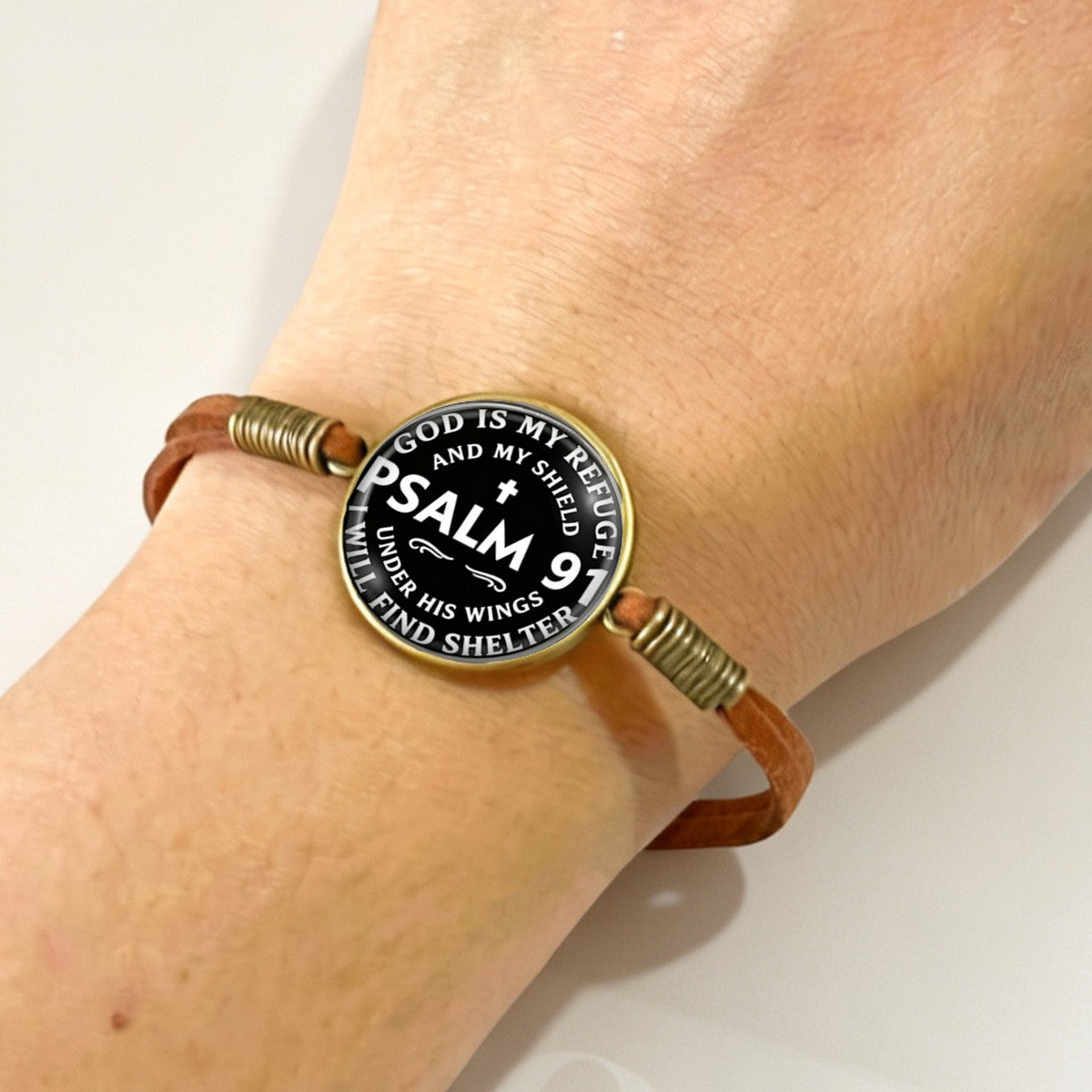 Psalm 91 Round Glass Bracelet