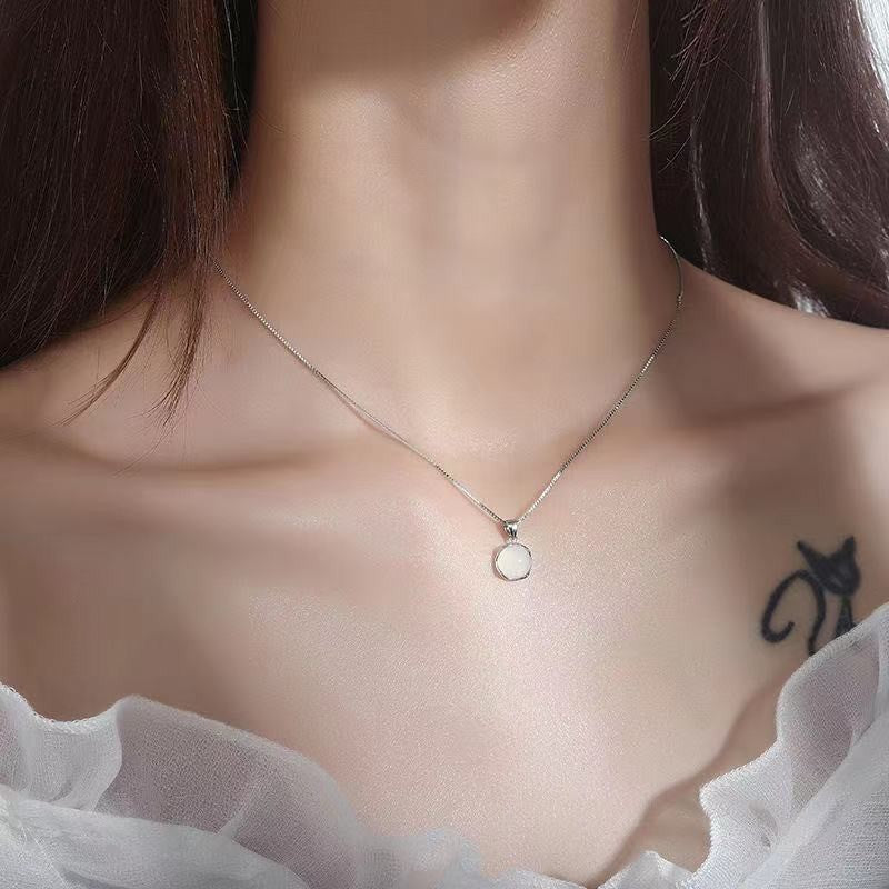 White Stone Circle Pendant Necklace