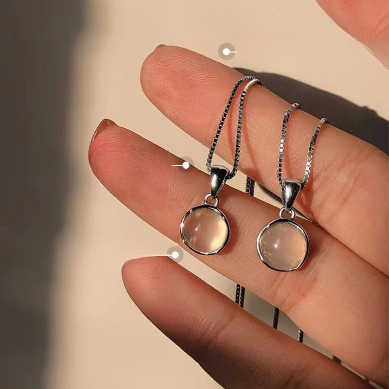 White Stone Circle Pendant Necklace