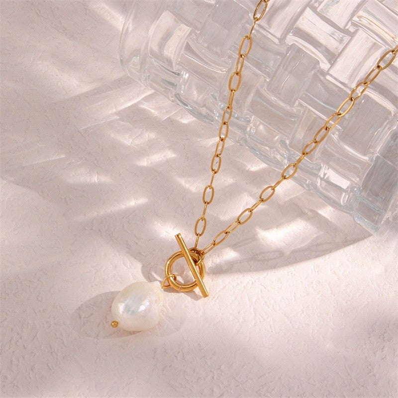 Baroque Pearl Toggle Necklace