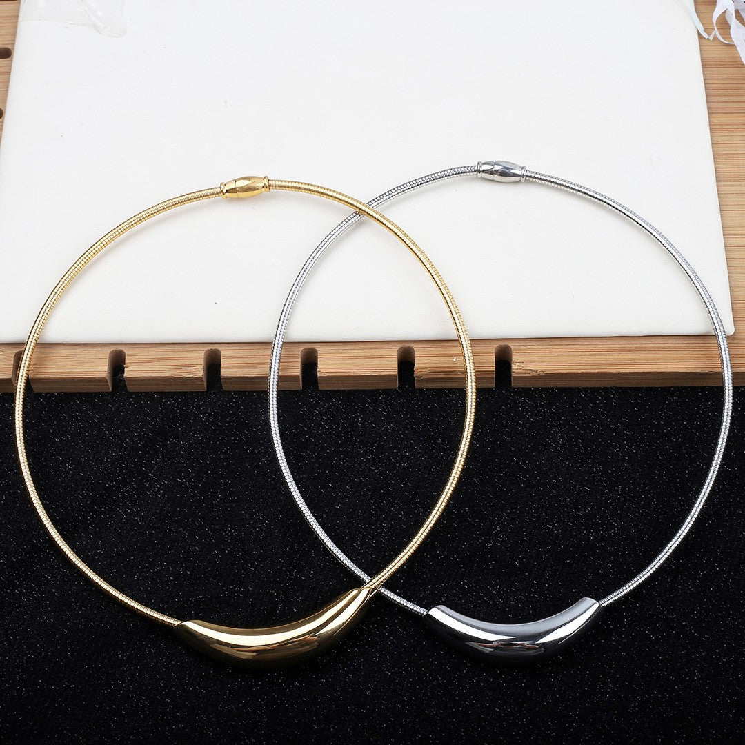 Curved Bar Snake Chain Necklace