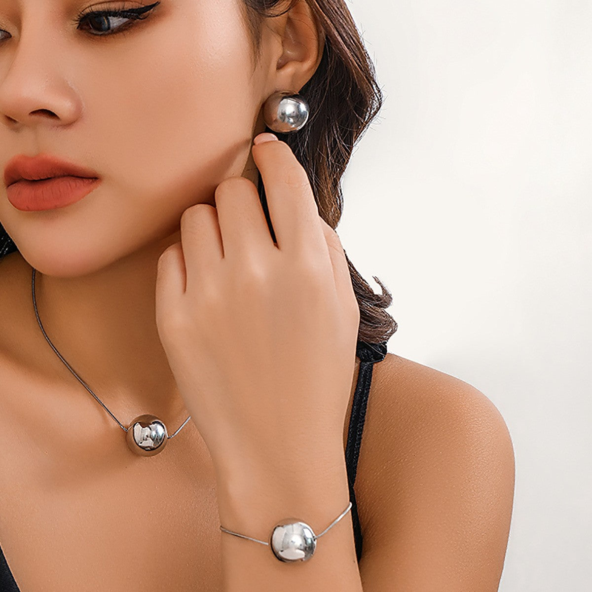 Polished Sphere Jewelry Set
