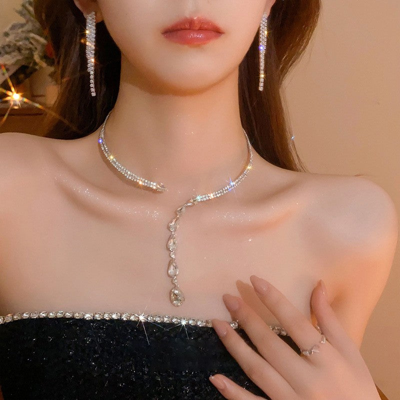 Crystal Teardrop Lariat Choker