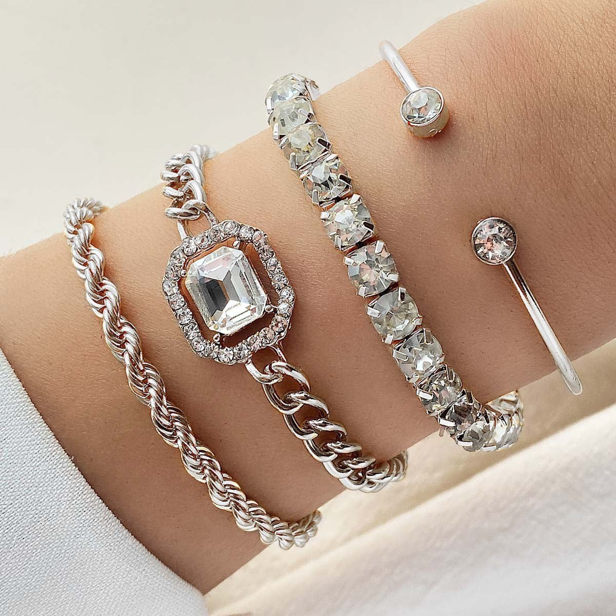Mixed Texture Cuff Bracelet Set