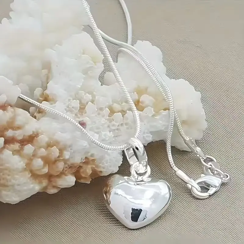Elegant Silver Heart Necklace