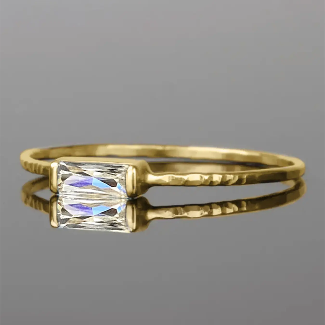 Mini Rectangle Band Ring