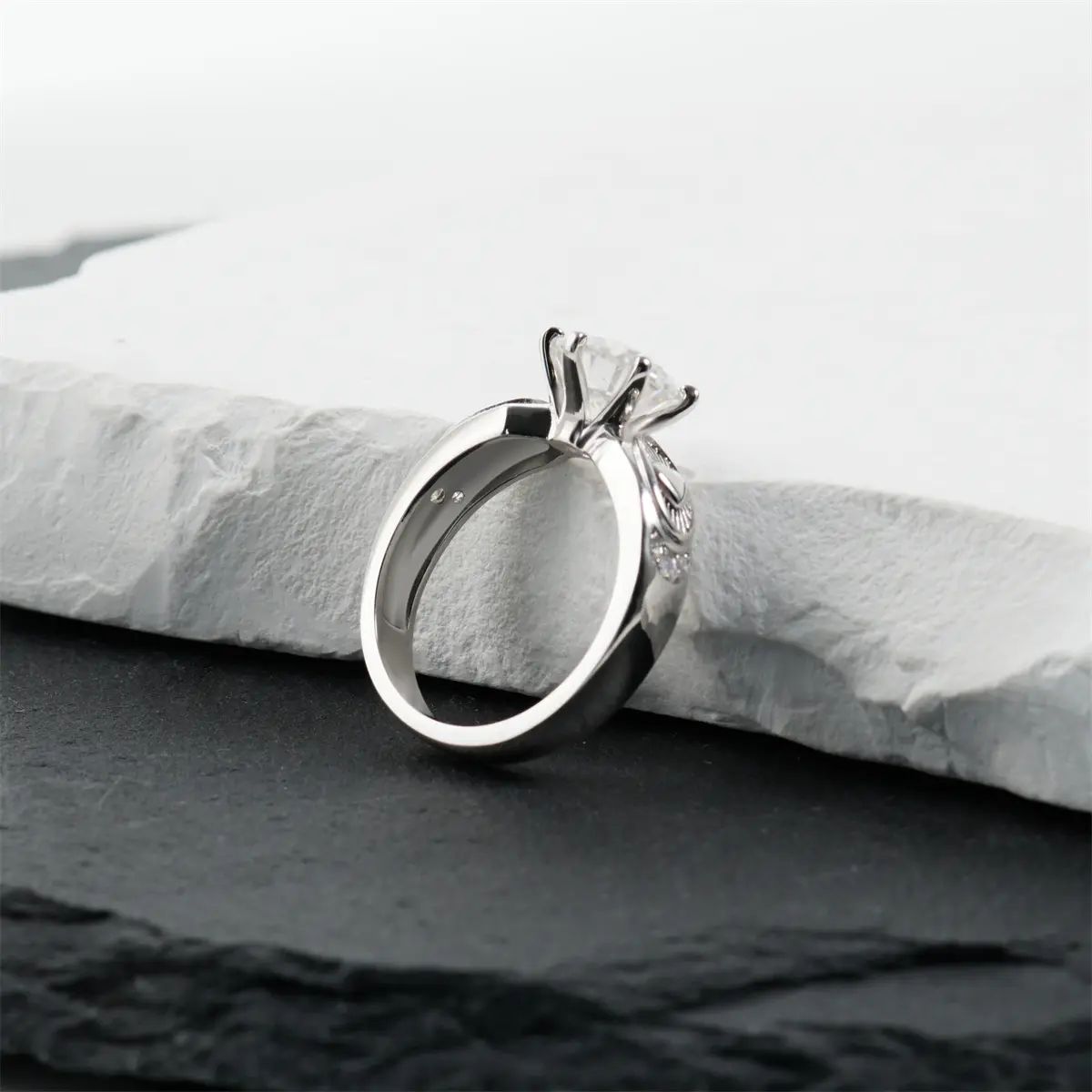 Halo Heart Ring